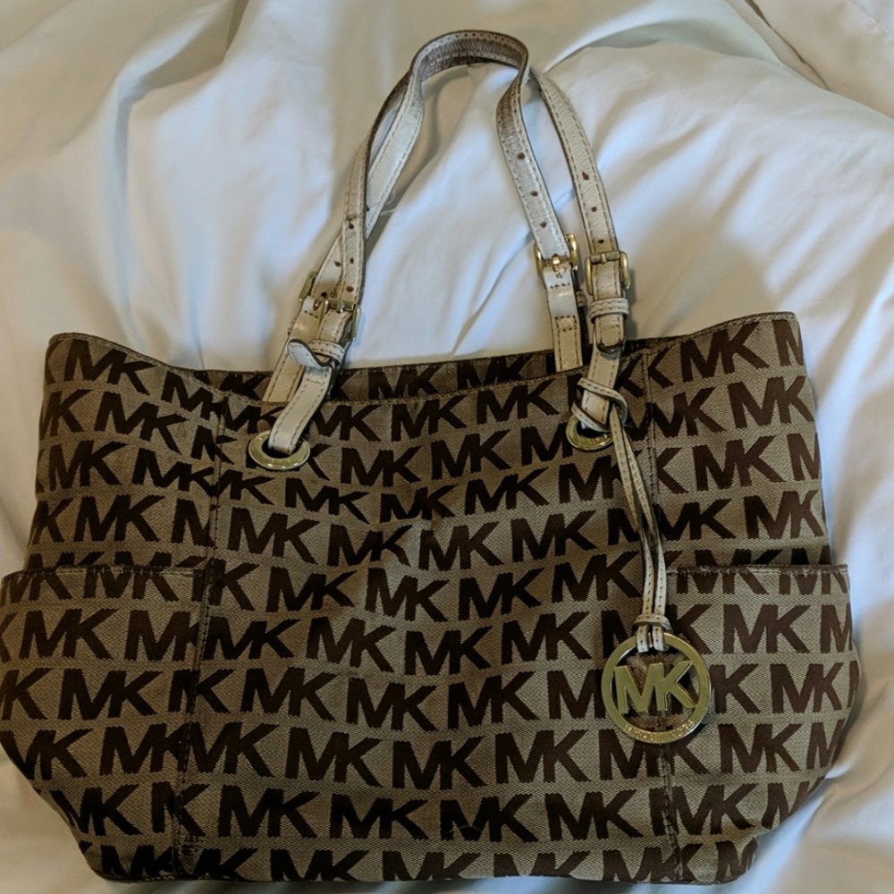 Michael Kors purse